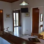 Digenis Hotel de apartamente Ligia