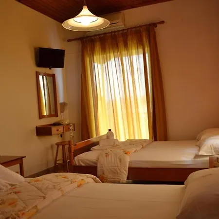 Digenis 公寓式酒店 *