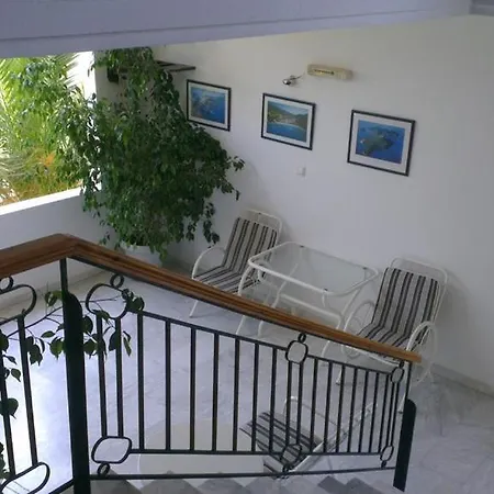 公寓式酒店 Digenis 利吉亚