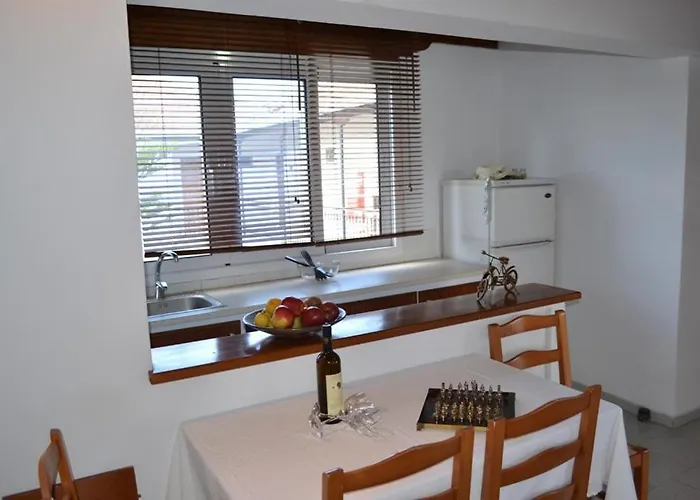 Digenis Appart hôtel *