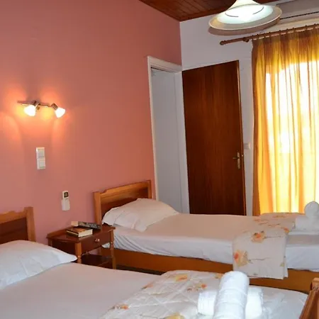 Aparthotel Digenis